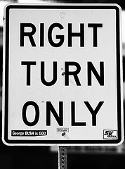 RIGHT TURN ONLY